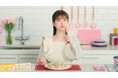 “あざとかわいい名場面“のオンパレード!松村沙友理さんがNEWクレラップで料理に挑戦!新Webムービー「旬感キッチン」4月14日(月)より公開