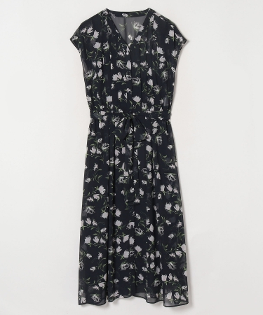 Dress 42,900yen