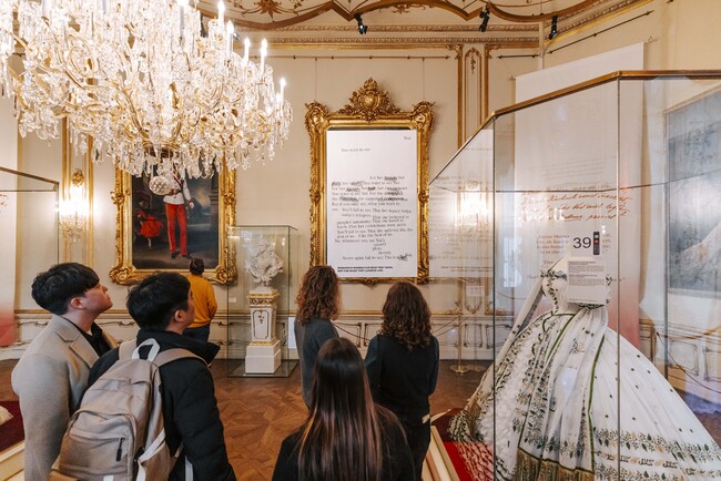 『新しい肖像画』シシィ博物館 (C)Vienna Tourist Board/Paul Bauer 『新しい肖像画』シシィ博物館 (C)Vienna Tourist Board/Paul Bauer