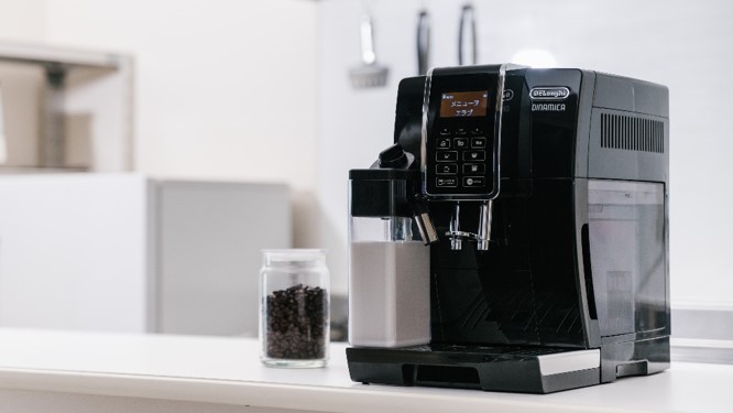 Delonghi ディナミカ コーヒーマシン ECAM35055B L256-