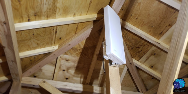 テレビアンテナのうち地デジアンテナは屋根裏に設置することも可能。