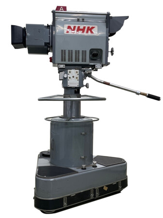 実際にNHKで1985年頃まで使用されたテレビカメラ