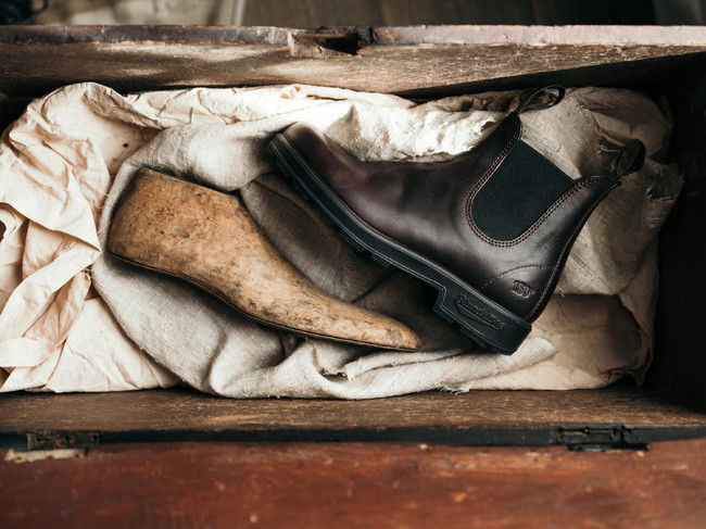 blundstone 150 years boots