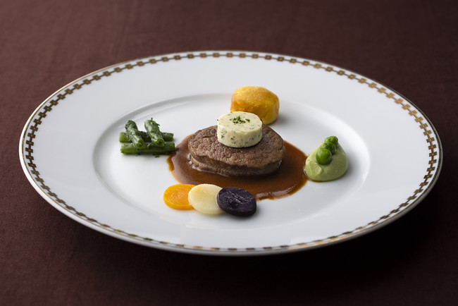牛フィレ肉のステーキ メートル・ド・テルバター