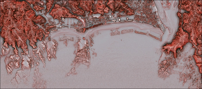 《赤色立体地図》特殊な処理によって地形の凹凸が立体的に把握できる地図（新規追加）   ※和歌山県西牟婁郡白浜町日置川河口周辺