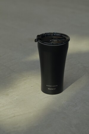 PATHFINDER×MANOF STTOKE TUMBLER リュクスブラック、Lサイズ(355ml)　￥5,170 (tax in) 