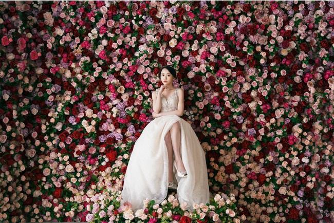 一面お花の壁が登場 フォトウェディングの スタジオaqua新宿店 スタジオリニューアル 株式会社デコルテのプレスリリース