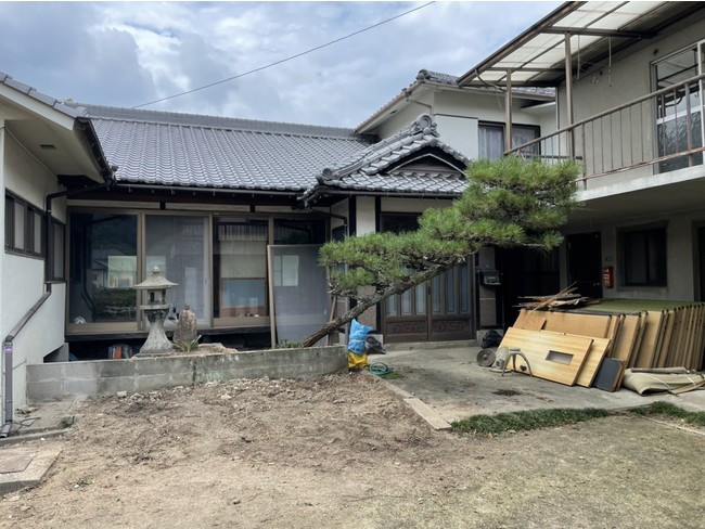 改修前の空き家(Before) 改修前の空き家(Before)
