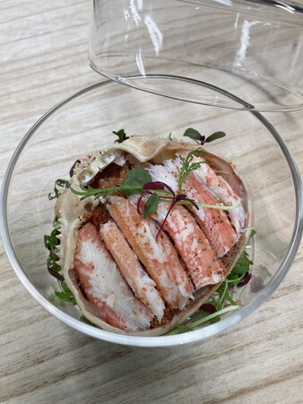 ■香箱蟹身剥き盛り：￥2,200(税込)　