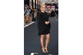 【ルイ·ヴィトン】ノエミ·メルラン、映画「Lee(原題)」ロンドンプレミアにルイ·ヴィトンを着用