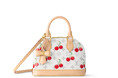 【ルイ·ヴィトン】「LOUIS VUITTON × MURAKAMI」第3章よりクリーンなホワイトカラーに愛らしいチェリー·モチーフをあしらったアイテムを発売