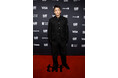 【ルイ·ヴィトン】小栗旬、第51回トロント国際映画祭にルイ·ヴィトンを着用