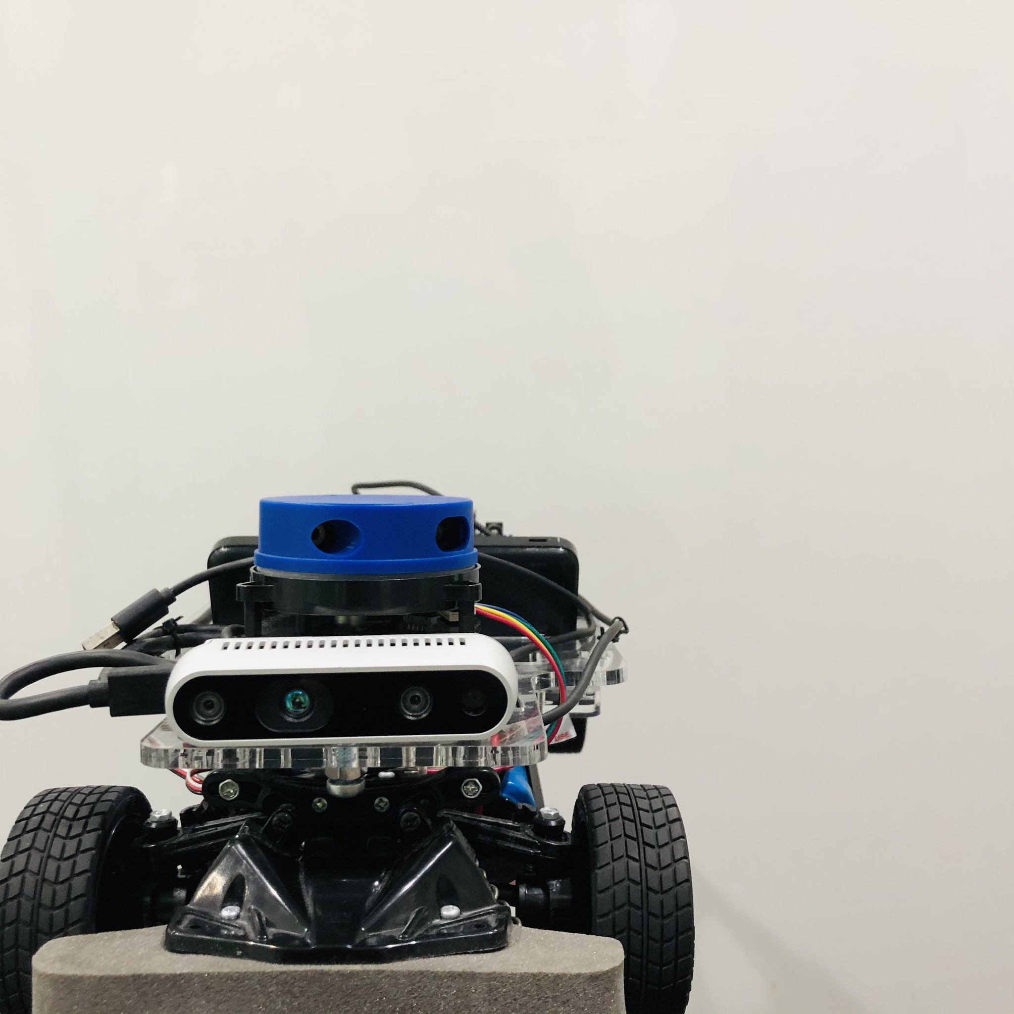 自動運転 Python Ai 中高生向け小型自動運転車開発コースの冬季無料体験セッションを開催 Ichinoyaのプレスリリース