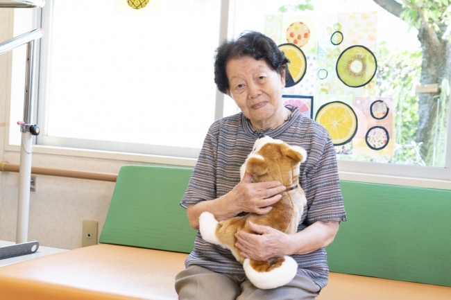 秋田犬とおばあちゃん