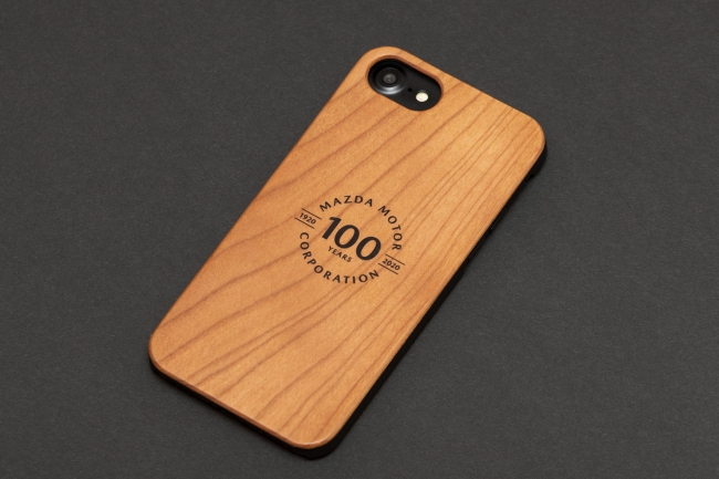 マツダ100周年記念 Iphoneケースを新発売 株式会社mzracingのプレスリリース