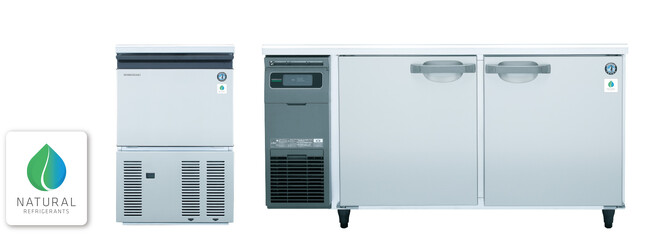 左：自然冷媒製氷機 IM-35M-NA、右：業務用自然冷媒冷蔵庫 RT-150SNG-NA