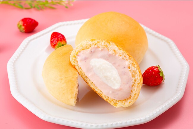 「とろける福岡くりーむパン あまおう苺ミルク」（イメージ）