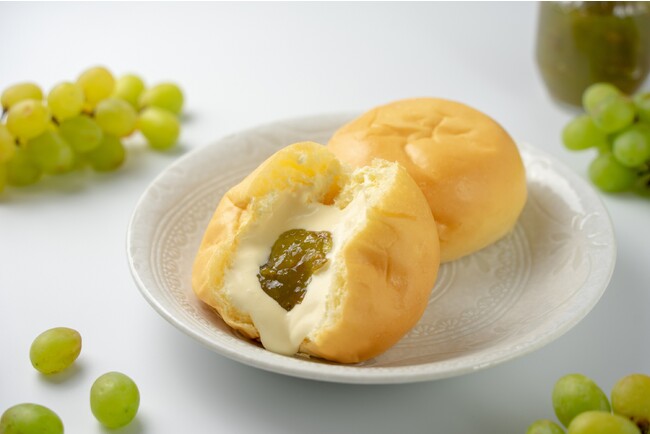 「くりーむパン シャインマスカット（イメージ）」