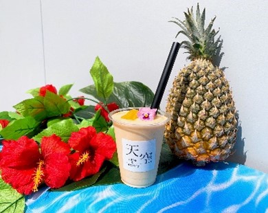 「沖縄マンゴー&カスタードスムージー」(イメージ) 「沖縄マンゴー&カスタードスムージー」(イメージ)