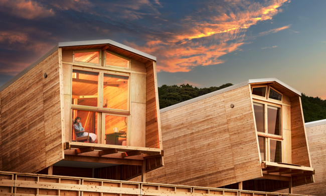 “クジラ”、“夕日”、“雲”、“波”、“森”の5つのコンセプトした海辺のプライベートヴィラ