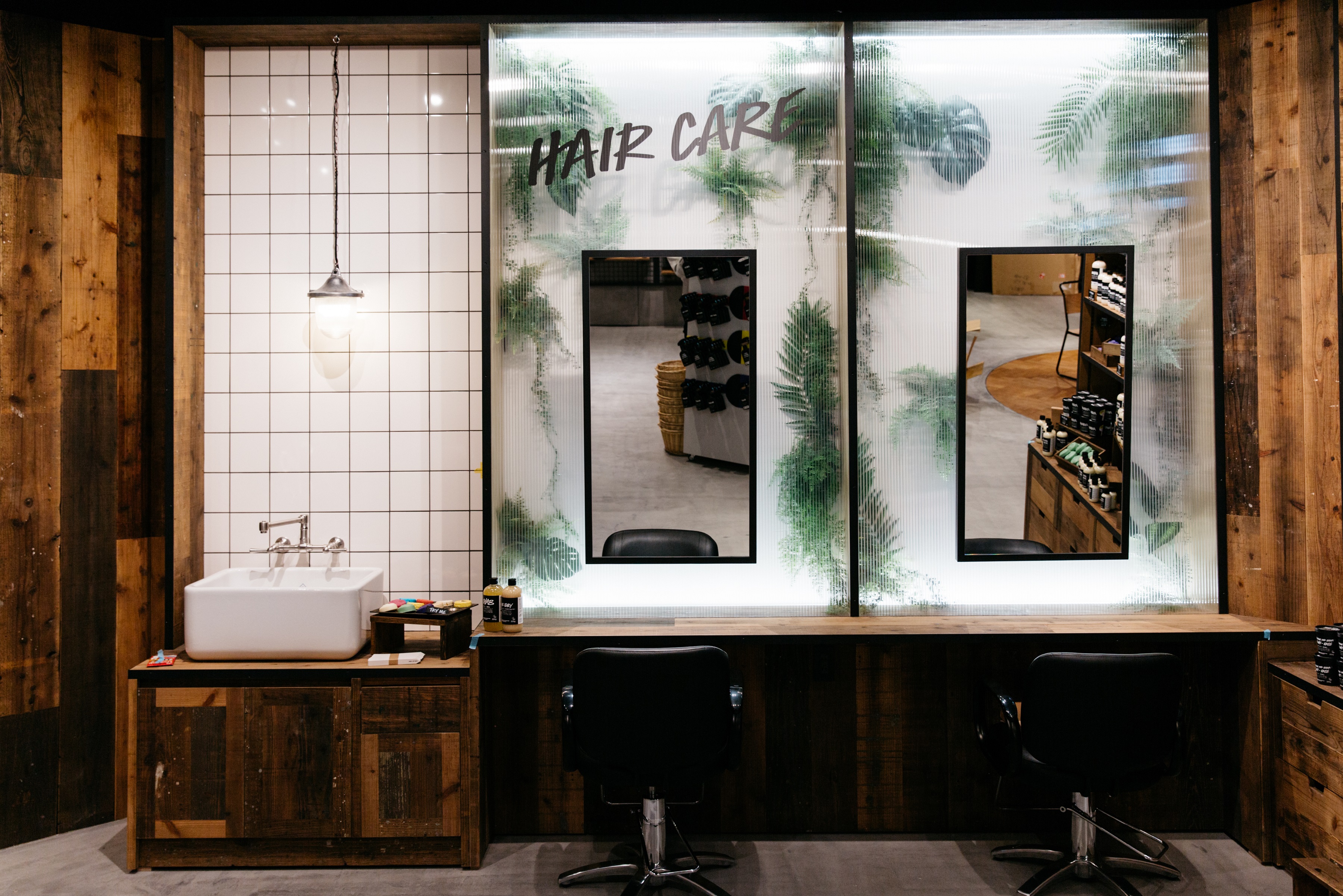 日本最大規模の店舗 Lush 神戸三宮店 4月27日 金 にいよいよオープン 化粧品のハンドメイドライブなどのオープン記念イベントを連日開催 株式会社 ラッシュジャパンのプレスリリース