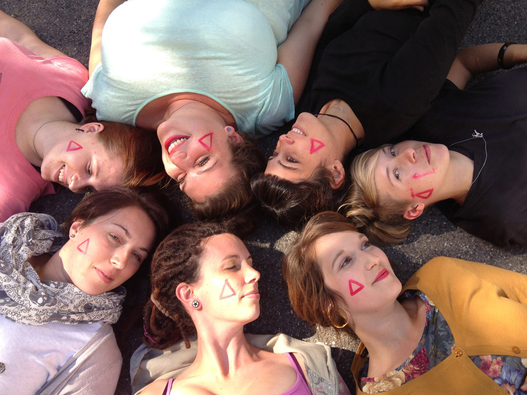 1月27日 月 2月14日 金 ロシアの反同性愛法に反対するアクション展開 ラッシュジャパン合同会社のプレスリリース