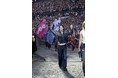 【GUCCI】BTSのJINとRMが「BTS WORLD TOUR 'ARIRANG'」パリ公演でグッチのカスタムルックを着用