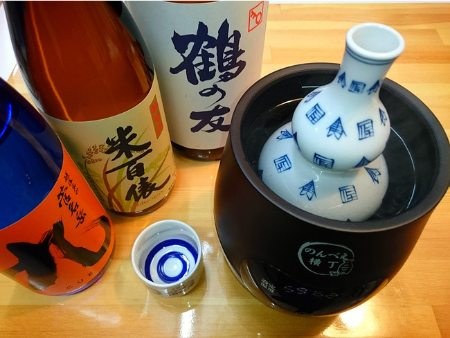※徳利や日本酒は商品には含まれません。