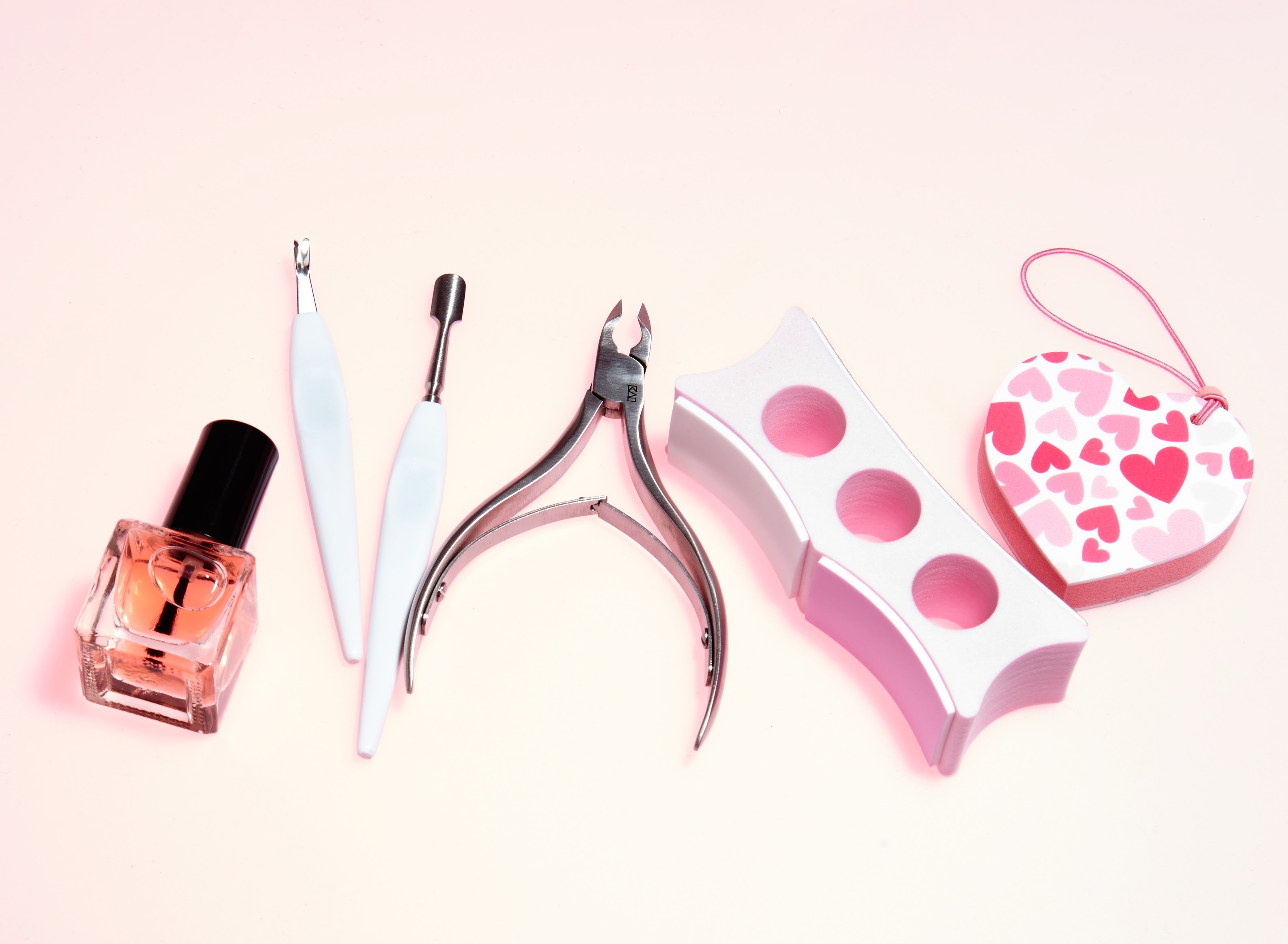 初めての人にもやさしい専用ツールで 素爪ケアをもっと楽しく 貝印から 4種のネイルケアツールが新発売 貝印 株式会社のプレスリリース