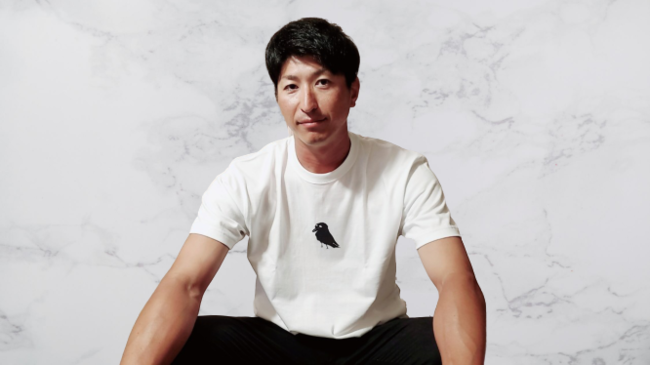 くすっと笑える毎日を 元北海道日本ハムファイターズ 新垣勇人デザインオリジナルtシャツを販売 合同会社カキシードのプレスリリース