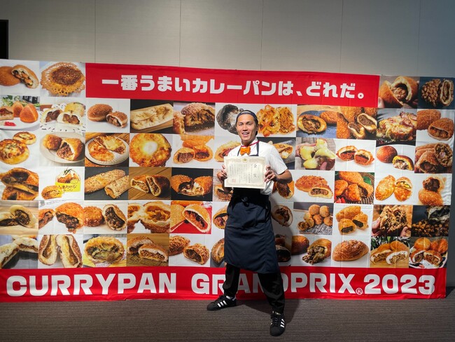 【小麦の奴隷】代表 橋本 玄樹 【小麦の奴隷】代表 橋本 玄樹