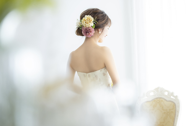 結婚したい女性の約７割、「式ができなくてもウェディングドレスを着