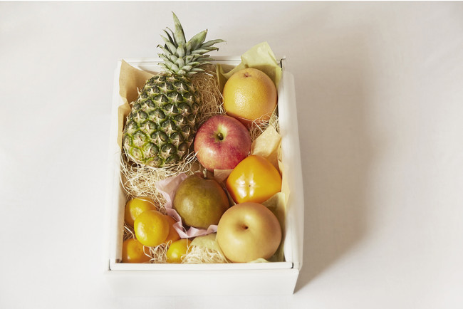 ビタミンセット　パイナップル、キウイ、梨、りんごなど秋のセット（価格¥7,000＋税）