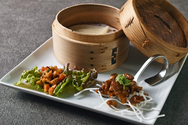 国産牛と鶏の食べ比べ 国産牛と鶏の食べ比べ