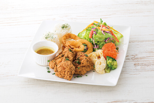 3F 湘南グリルスタイル モチコチキンプレート 1,250円(税込) 3F 湘南グリルスタイル モチコチキンプレート 1,250円(税込)