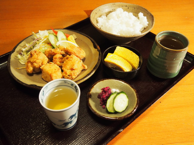 ランチ【からあげ定食】750円（税込）