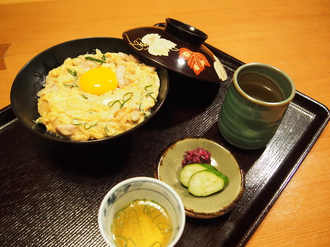 ランチ【親子丼】650円（税込）