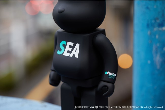 WIND AND SEA × BE@RBRICK ×atmosよりジェイドカラーを⽤いたトリプル