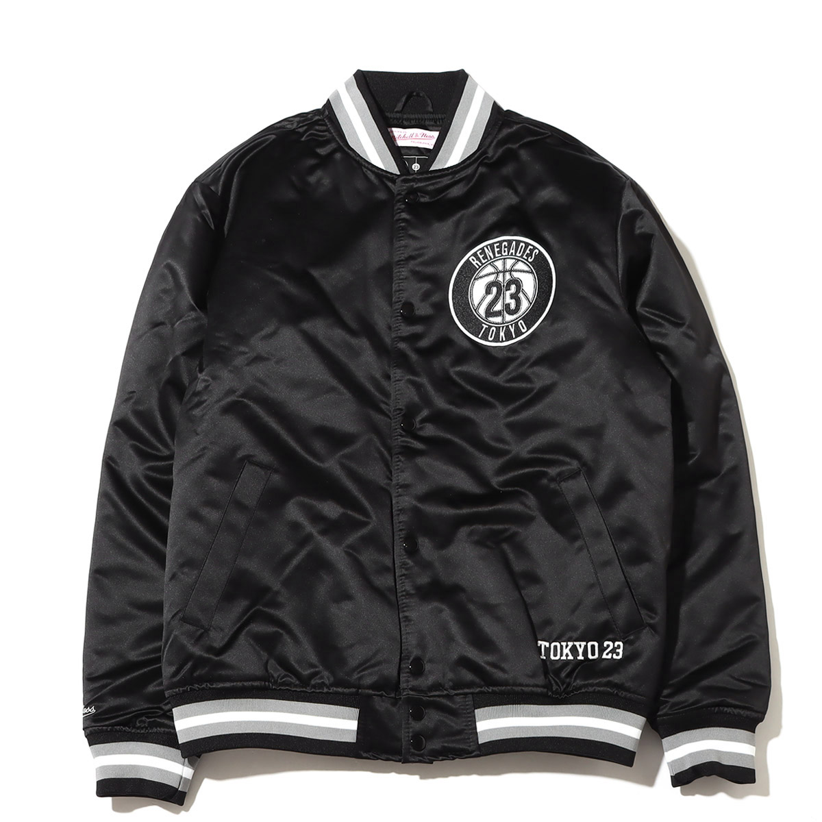 Mitchell & Nessとのコラボレーションアウター「Mitchell & Ness