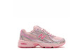 atmos pinkがNew Balance『U740』の別注デザイン”Pink Vacation”を発売
