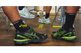 「atmos」と「Albino & Preto」がタッグを組んだ「ASICS SportStyle」 “GEL-KAYANO12.1” 別注デザインが発売