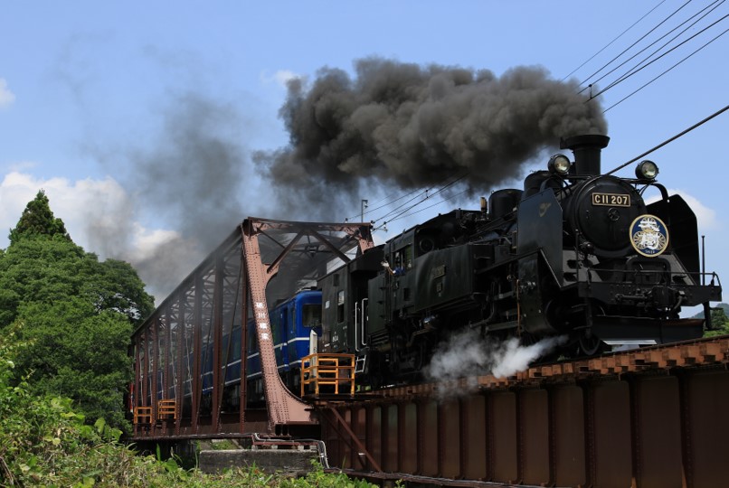 11月23日(水・祝)、東武鉄道創立125周年を記念しSL大樹が新藤原駅へ