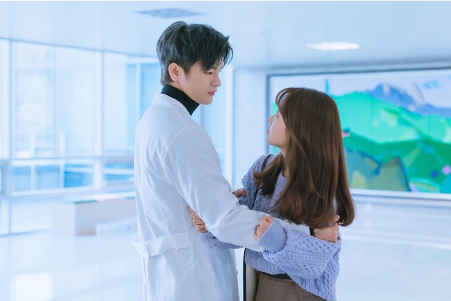 「ある日、私の家の玄関に滅亡が入ってきた」 (C) STUDIO DRAGON CORPORATION 「ある日、私の家の玄関に滅亡が入ってきた」 (C) STUDIO DRAGON CORPORATION