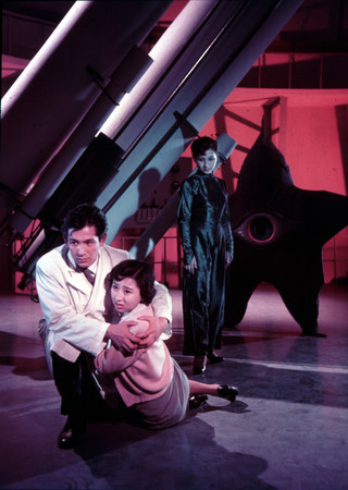 「宇宙人東京に現わる」(C) KADOKAWA 1956 「宇宙人東京に現わる」(C) KADOKAWA 1956