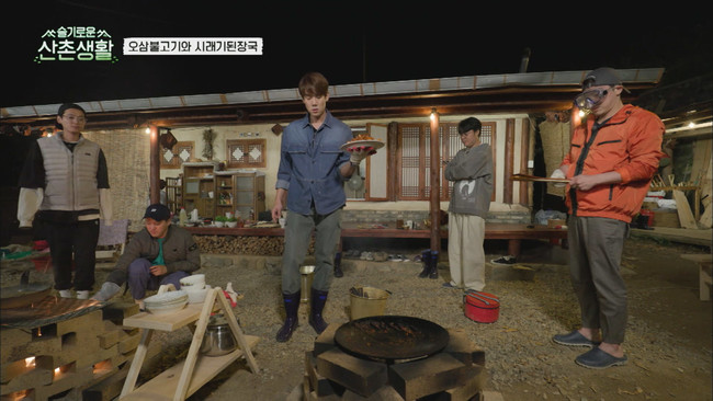 「賢い山村生活」 (C) CJ ENM Co., Ltd, All Rights Reserved 「賢い山村生活」 (C) CJ ENM Co., Ltd, All Rights Reserved