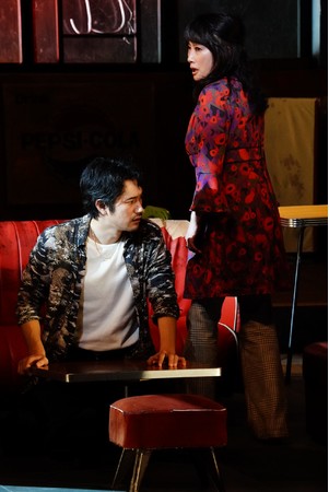 uhana -1970ARUR-v ʐ^񋟁Fzv