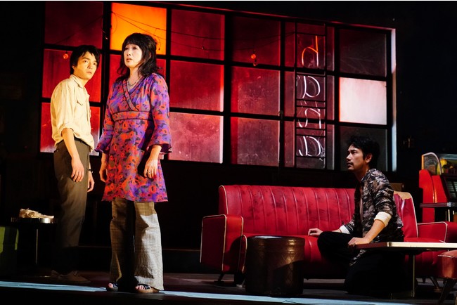 uhana -1970ARUR-v ʐ^񋟁Fzv