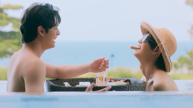 (C)Based on the comic “LOVE STAGE!!” by Eiki Eiki and Taishi Zaou Hollywood Thailand, KADOKAWA AMARIN, KADOKAWA CORPORATION (C)Based on the comic “LOVE STAGE!!” by Eiki Eiki and Taishi Zaou Hollywood Thailand, KADOKAWA AMARIN, KADOKAWA CORPORATION