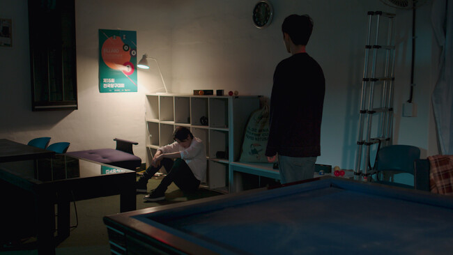 「君の唇を噛みたい」(C) 2021 Moving Pictures Company Co., Ltd. & KUMA All rights reserved. 「君の唇を噛みたい」(C) 2021 Moving Pictures Company Co., Ltd. & KUMA All rights reserved.