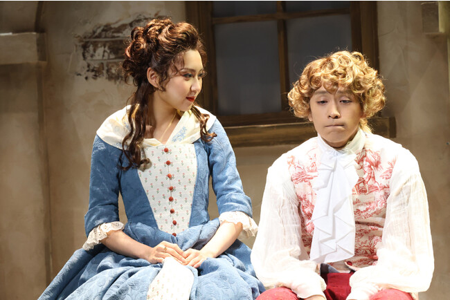 写真提供:東宝演劇部 写真提供:東宝演劇部